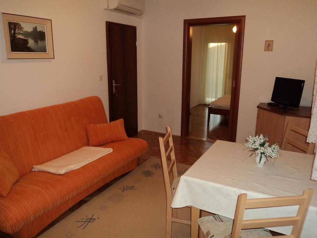 Apartments Racetin Marina Szoba fotó