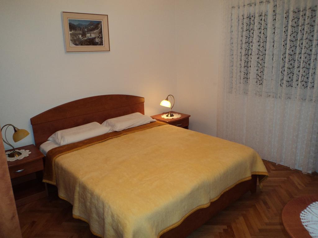 Apartments Racetin Marina Szoba fotó
